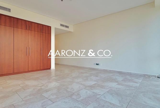 82784603 - Property Image 3