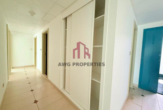 99115622 - Property Image 3