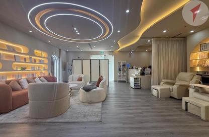 Shop - Studio - 2 Bathrooms for rent in West Avenue Tower - Dubai Marina - Dubai Shop - Studio - 2 Bathrooms for rent in West Avenue Tower - Dubai Marina - Dubai