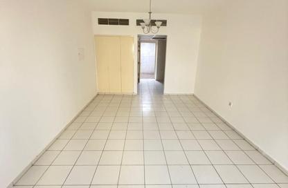 Apartment - Studio - 1 Bathroom for rent in New Al Taawun Road - Al Taawun - Sharjah