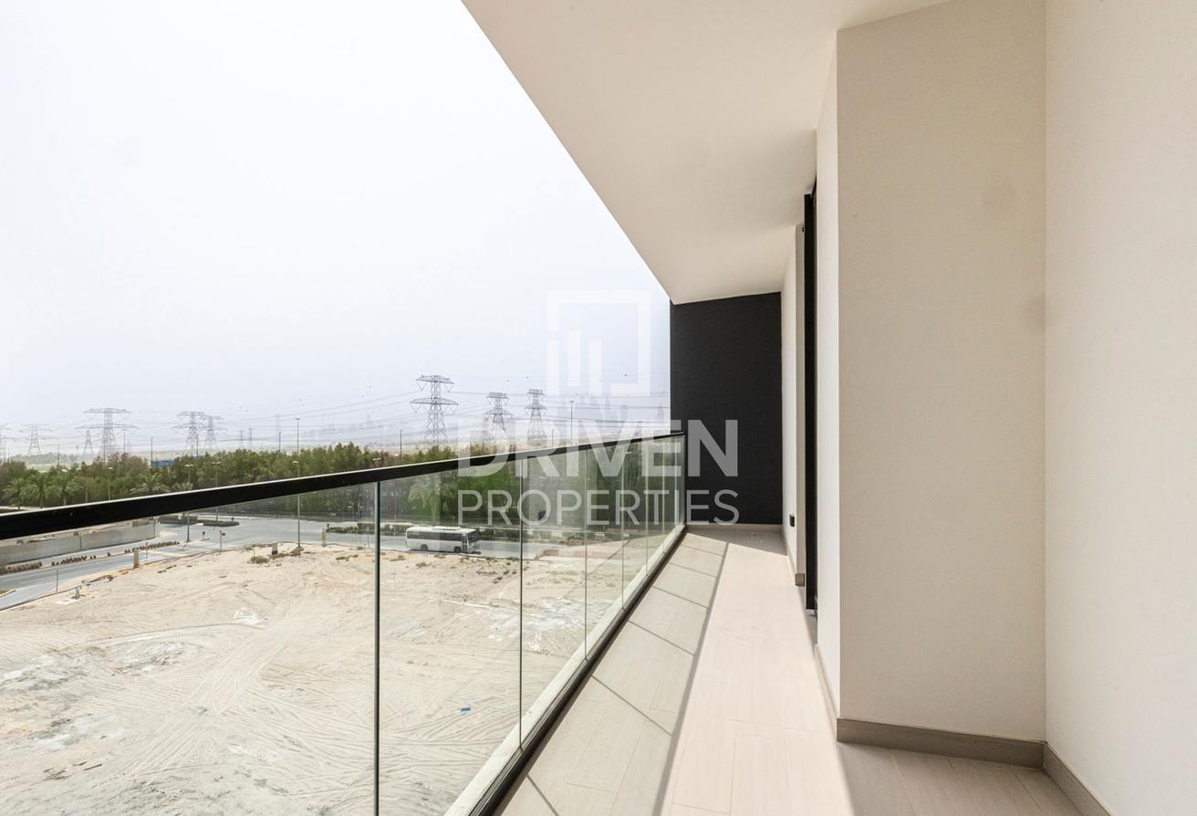 Furnished | Large Layout with Study Room | Vacant photo 10