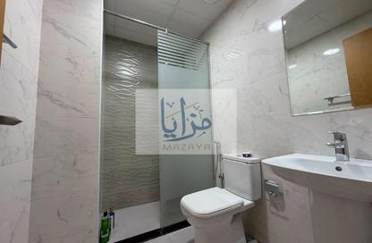 Apartment - 2 Bedrooms - 2 Bathrooms for rent in Golf Tower - Emirates City - Ajman