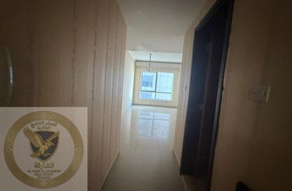 Apartment - 1 Bedroom - 2 Bathrooms for rent in Al Khan Corniche - Al Khan - Sharjah Apartment - 1 Bedroom - 2 Bathrooms for rent in Al Khan Corniche - Al Khan - Sharjah