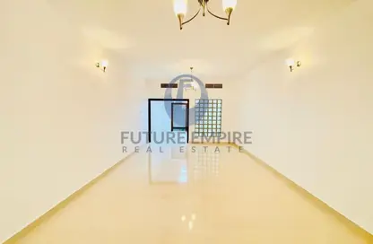 مكتب - استوديو - 2 حمامات للايجار في مبنى وايت سوان - شارع الشيخ زايد - دبي