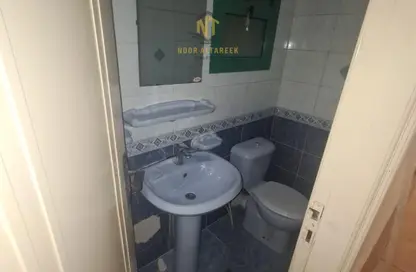 شقة - غرفة نوم - 2 حمامات للايجار في القاسمية - الشارقة