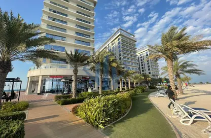 Apartment - 2 Bedrooms - 3 Bathrooms for rent in Pacific Fiji - Pacific - Al Marjan Island - Ras Al Khaimah