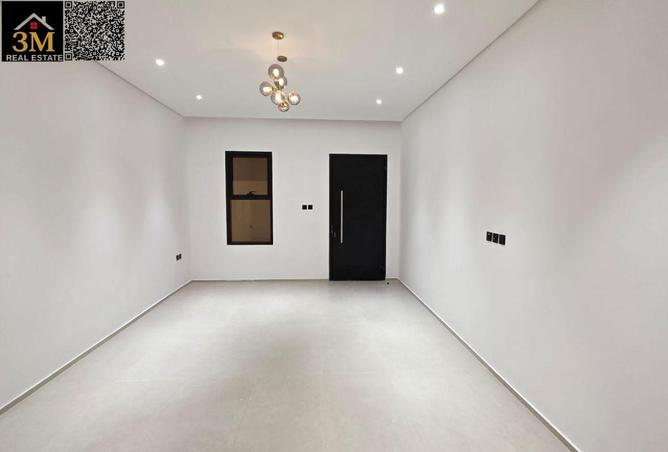 73842978 - Property Image 3