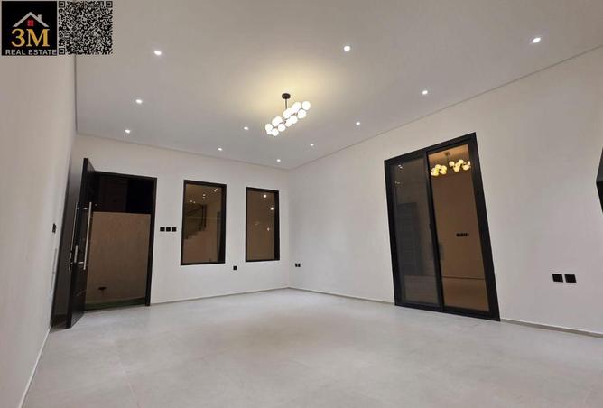 73842978 - Property Image 2