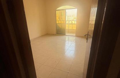 Apartment - 3 Bedrooms - 3 Bathrooms for rent in Al Rumailah building - Al Rumailah 2 - Al Rumaila - Ajman
