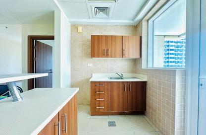 Apartment - 2 Bedrooms - 3 Bathrooms for rent in Sulafa Tower - Dubai Marina - Dubai