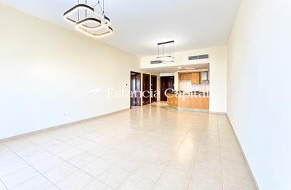 Apartment - 1 - 2 for sale in Building 206 - Mogul Cluster - Discovery Gardens - Dubai