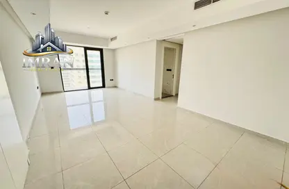 Apartment - 2 Bedrooms - 3 Bathrooms for rent in New Al Taawun Road - Al Taawun - Sharjah