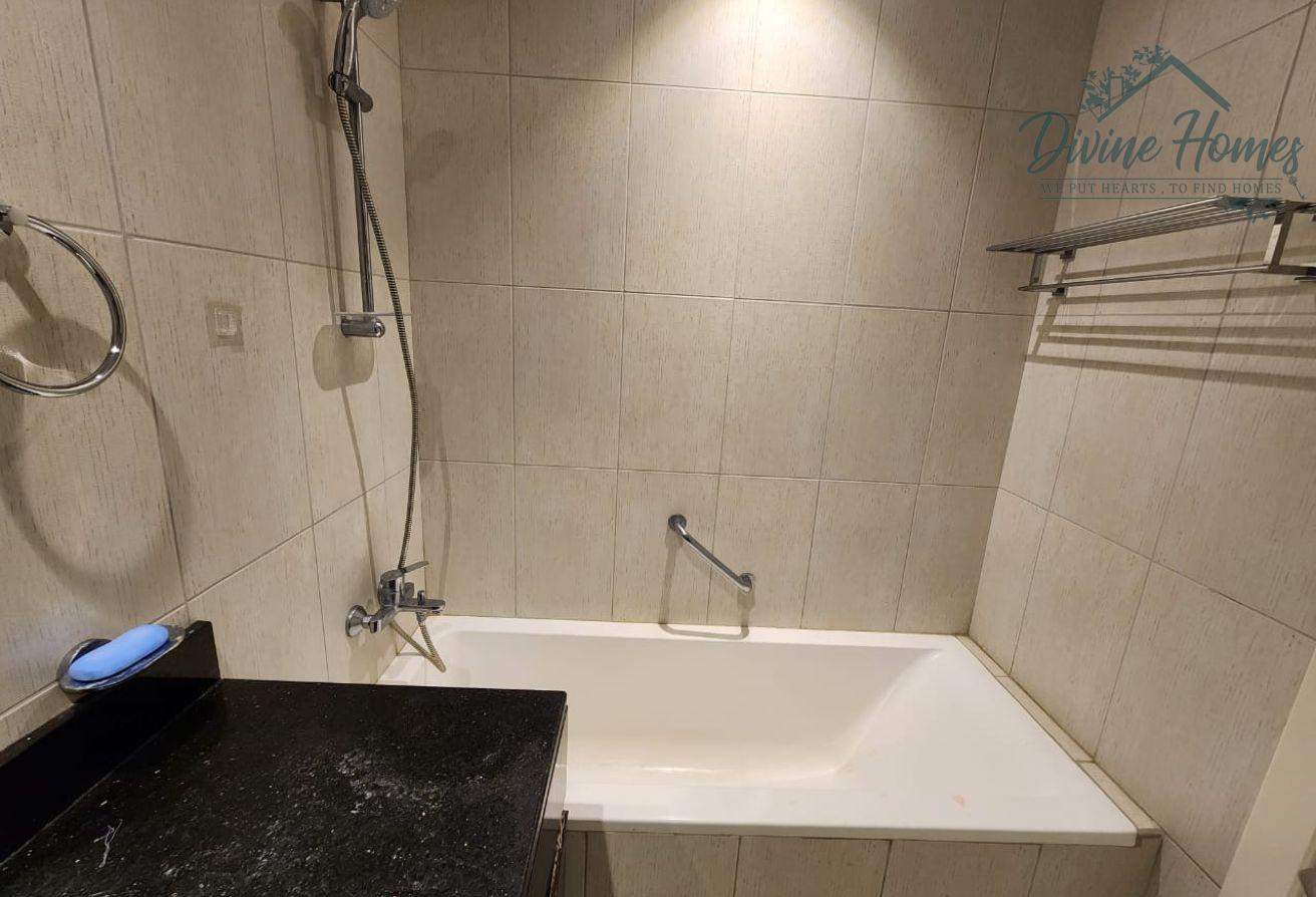 SINGLE CHEQUE | UPGRADED UNIT | FURNISHED photo 8