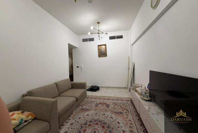 84885087 - Property Image 2