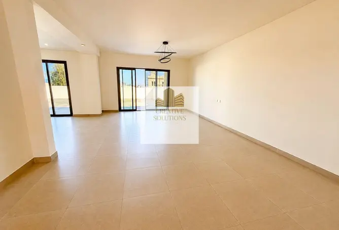 135616912 - Property Image 2