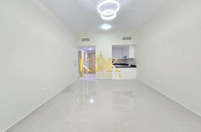 شقة - 2 غرف نوم - 3 حمامات للايجار في بروفايل ريزيدنس - مدينة دبي الرياضية - دبي شقة - 2 غرف نوم - 3 حمامات للايجار في بروفايل ريزيدنس - مدينة دبي الرياضية - دبي