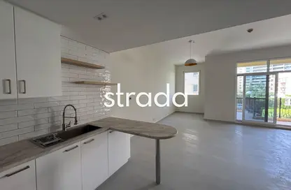 Apartment - 1 Bathroom for rent in Regent House 1 - Regent House - Motor City - Dubai