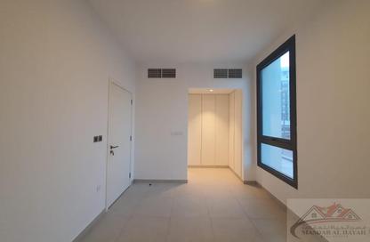 Townhouse - 2 - 3 for rent in Sarab 2 - Aljada - Sharjah