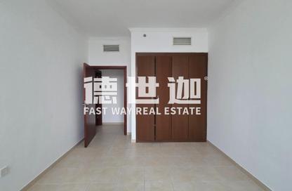 Apartment - 2 Bedrooms - 3 Bathrooms for rent in Burj Al Nujoom - Downtown Dubai - Dubai