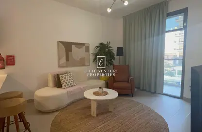 شقة - غرفة نوم - 2 حمامات للايجار في لايا هايتس - ستوديو سيتي - دبي