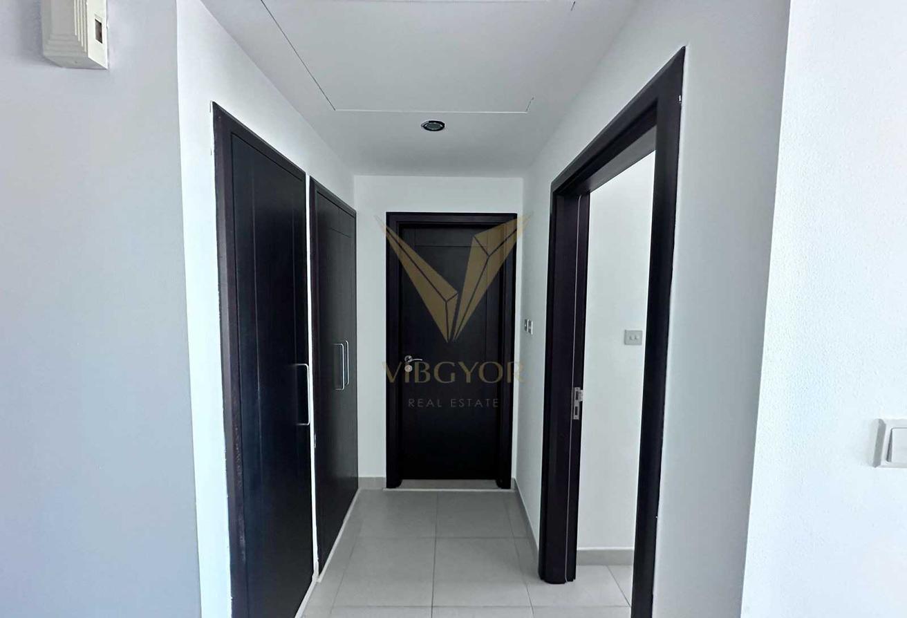 Affordable Luxury | Unfurnished 1BR in The Views photo 9