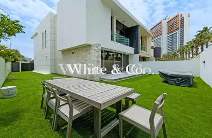 Villa - 3 Bedrooms - 5 Bathrooms for sale in Brookfield 2 - Brookfield - DAMAC Hills - Dubai