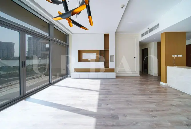 156004117 - Property Image 2