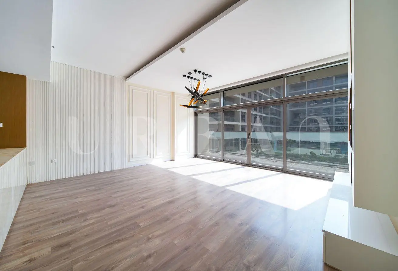 156004117 - Property Main Image