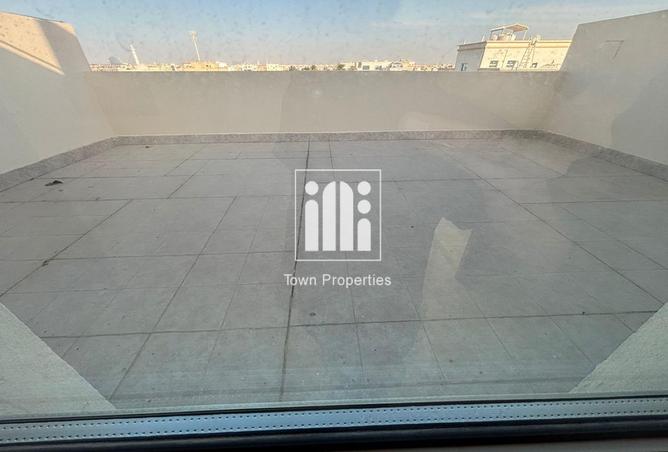 63256255 - Property Image 2