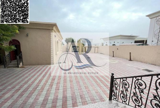 97804414 - Property Image 2