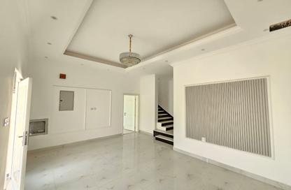 Villa - 3 - 7 for sale in Al Amira Village - Al Yasmeen - Ajman