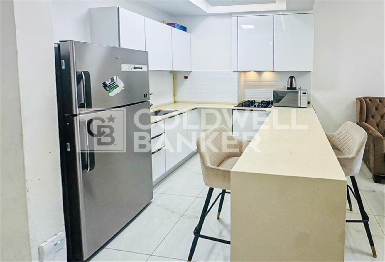 Vacant | Fully Furnished | Prime Area photo 5