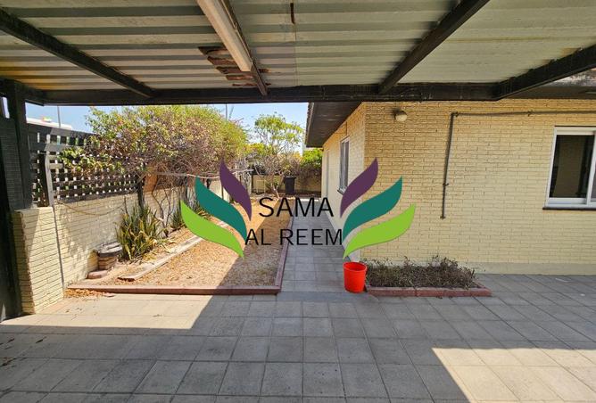 128807149 - Property Image 2