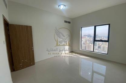 Apartment - 2 Bedrooms - 2 Bathrooms for rent in SRS Tower - Al Rashidiya 1 - Al Rashidiya - Ajman