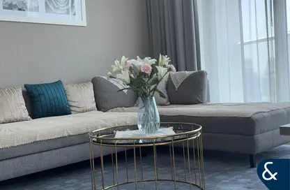 شقة - غرفة نوم - 2 حمامات للايجار في بريفه باي داماك (ايه) - داماك مايسون برايف - الخليج التجاري - دبي