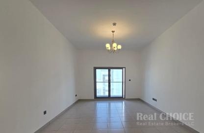 Apartment - 2 - 4 for rent in Masaken Al Muraqqabat 07 - Al Muraqqabat - Deira - Dubai Apartment - 2 - 4 for rent in Masaken Al Muraqqabat 07 - Al Muraqqabat - Deira - Dubai