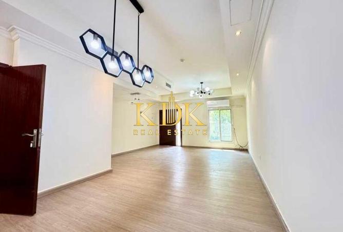 91823515 - Property Image 2