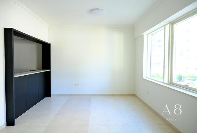 111405551 - Property Image 2