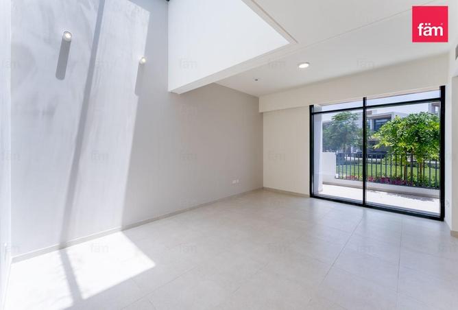 100860828 - Property Image 2