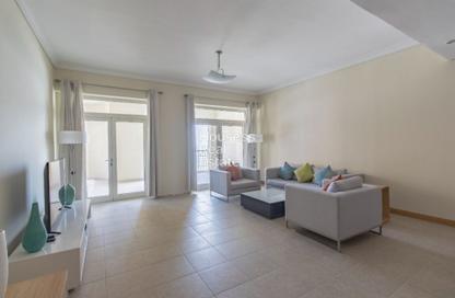 Apartment - 2 - 3 for rent in Al Das - Shoreline Apartments - Palm Jumeirah - Dubai