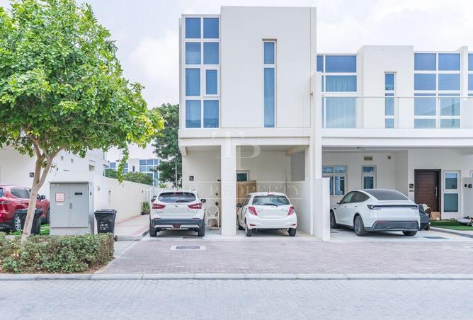 60517466 - صورة العقار 3