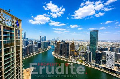 Apartment - 4 Bedrooms - 6 Bathrooms for rent in Peninsula Four - Peninsula - Business Bay - Dubai