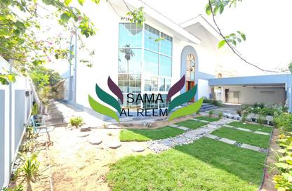 Villa - 4 - 5 for rent in Umm Suqeim 2 Villas - Umm Suqeim 2 - Umm Suqeim - Dubai