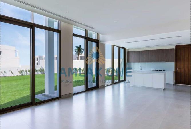 5-bed villa in Ain Al Maha · Upgraded — photo 3