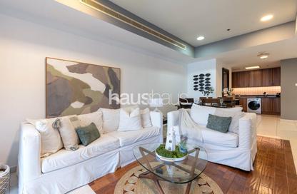 Apartment - 1 Bedroom - 1 Bathroom for rent in Princess Tower - Dubai Marina - Dubai