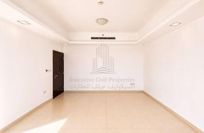 Apartment - 2 Bedrooms - 2 Bathrooms for rent in Hamdan Street - Abu Dhabi