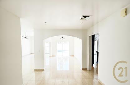 Villa - 5 Bedrooms - 5 Bathrooms for rent in Meadows 2 - Meadows - Dubai