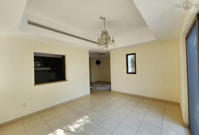 54404209 - صورة العقار 2