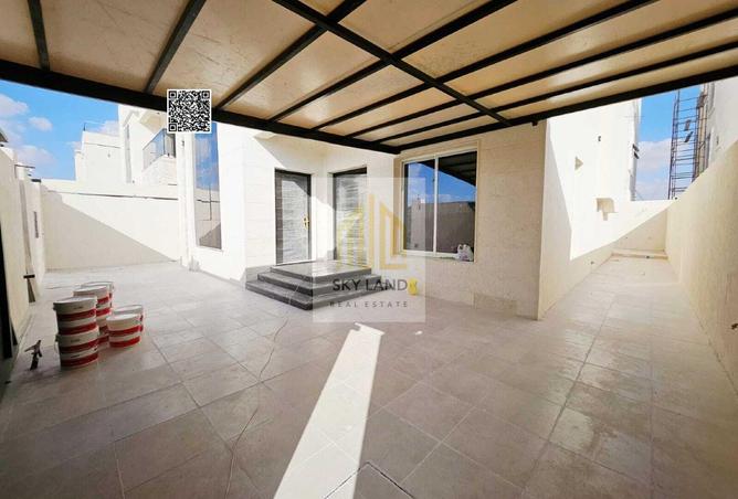 58973799 - Property Image 3