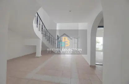 Villa - 4 Bedrooms - 4 Bathrooms for rent in Jumeirah 2 Villas - Jumeirah 2 - Jumeirah - Dubai